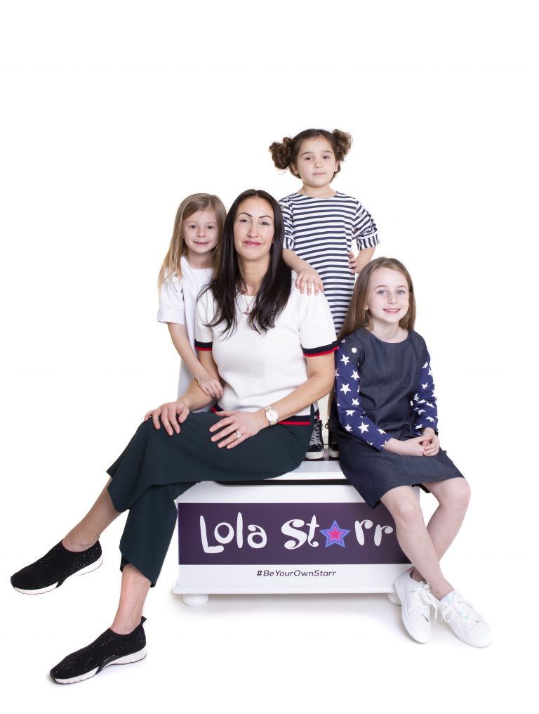 54 St James Street 5 Minutes with Lola Starr
